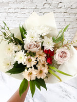 Load image into Gallery viewer, Box with Floral arrangements
